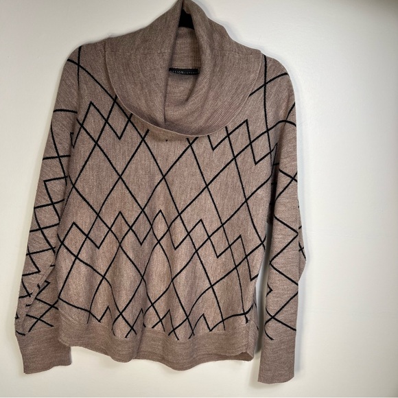Design History anthropologie casual Brown and Black swater cowl neck size M - Picture 3 of 8